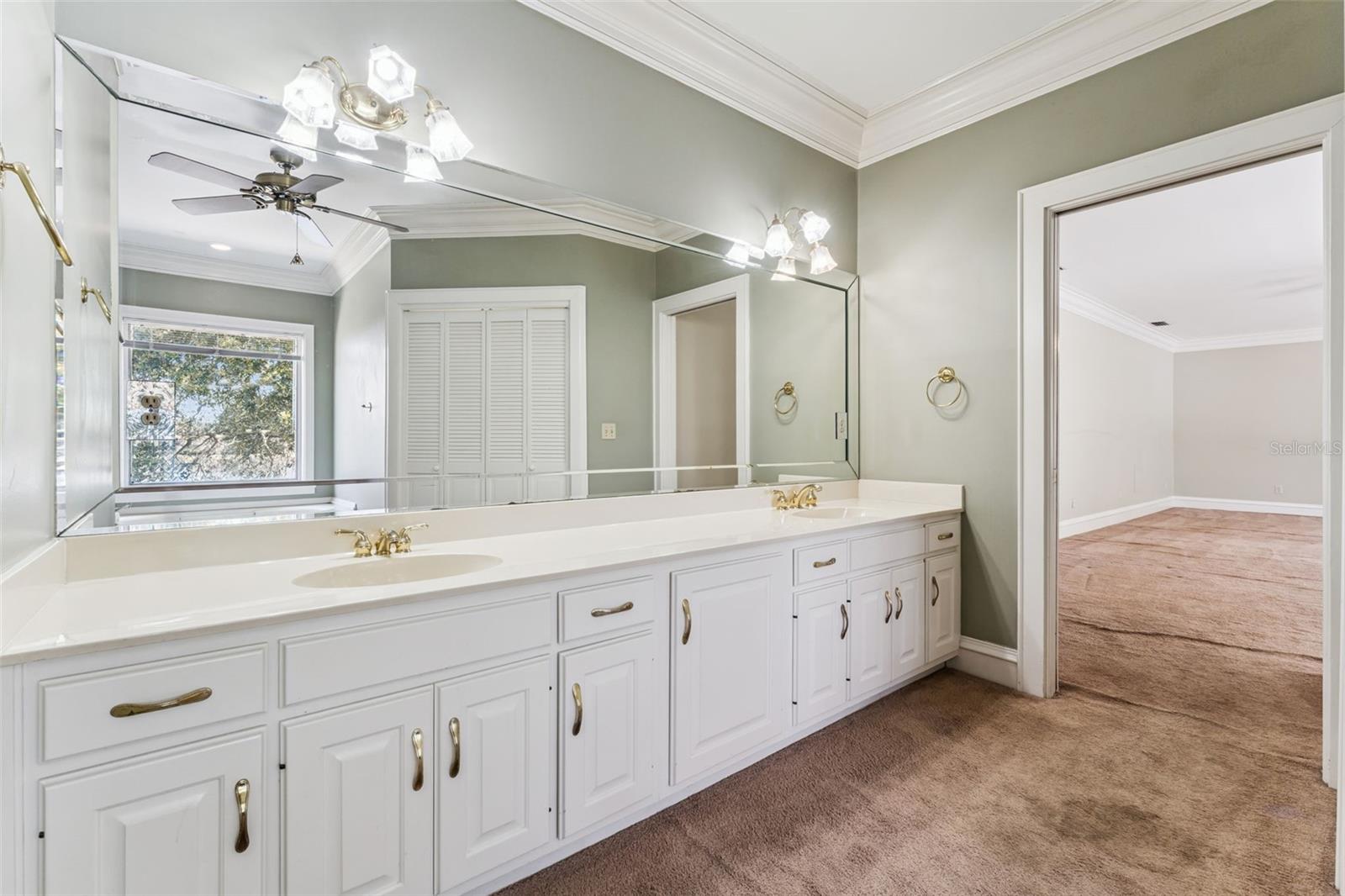 WELLINGTON - Residential