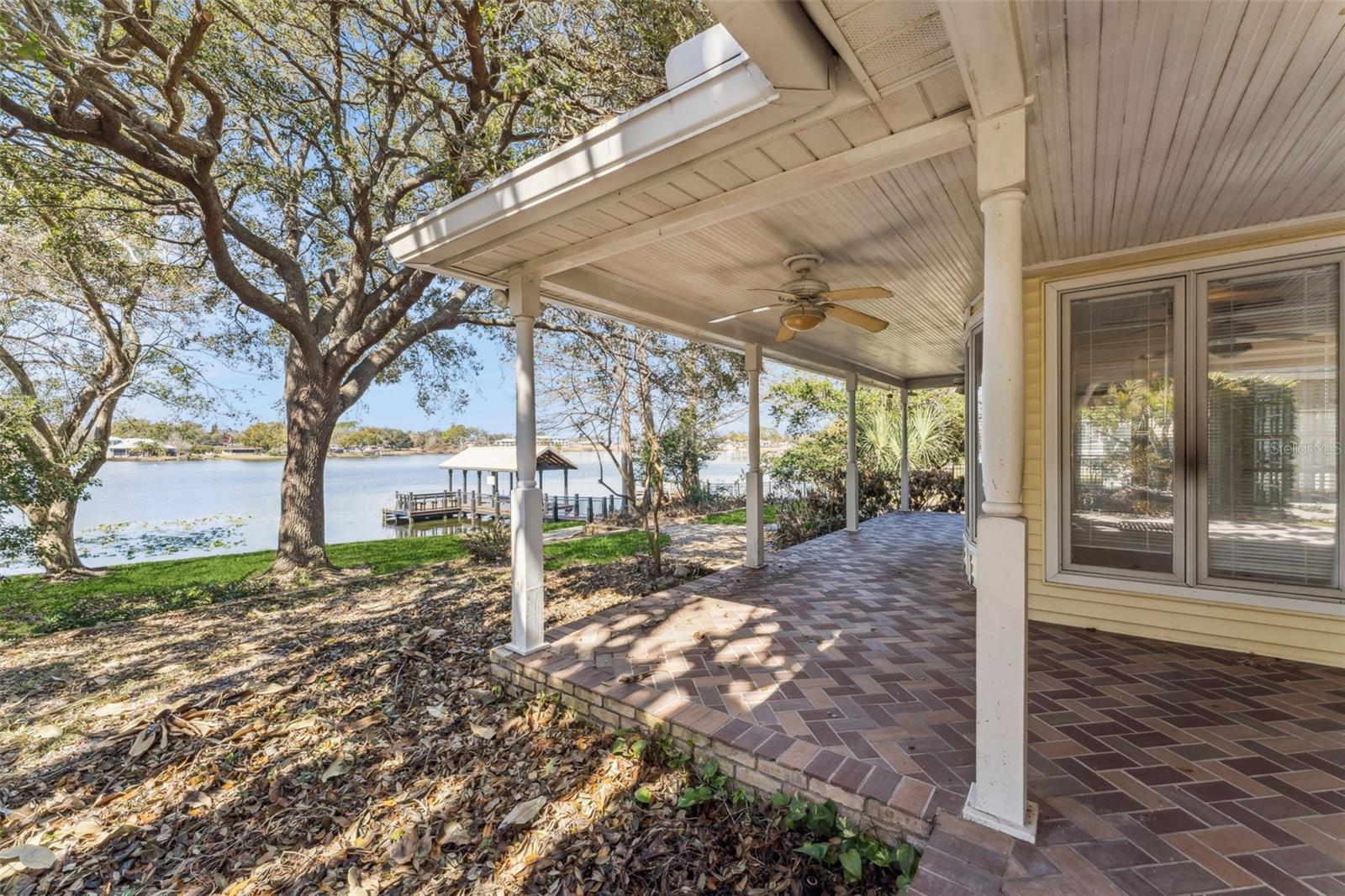 WELLINGTON - Residential