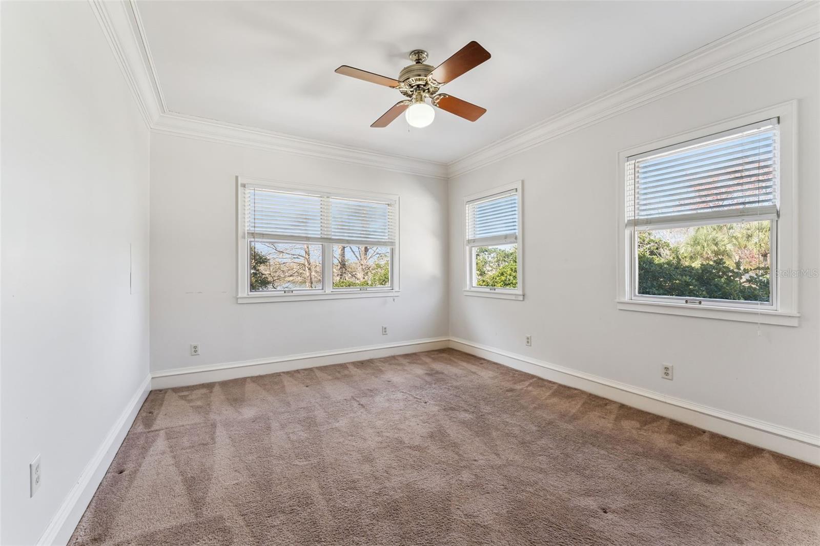 WELLINGTON - Residential