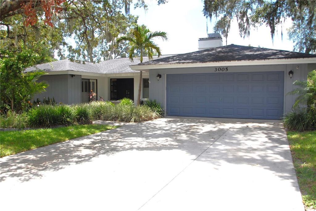 Photo of 3005 Wilton Lane, Valrico, FL 33596 (MLS # TB8392881)