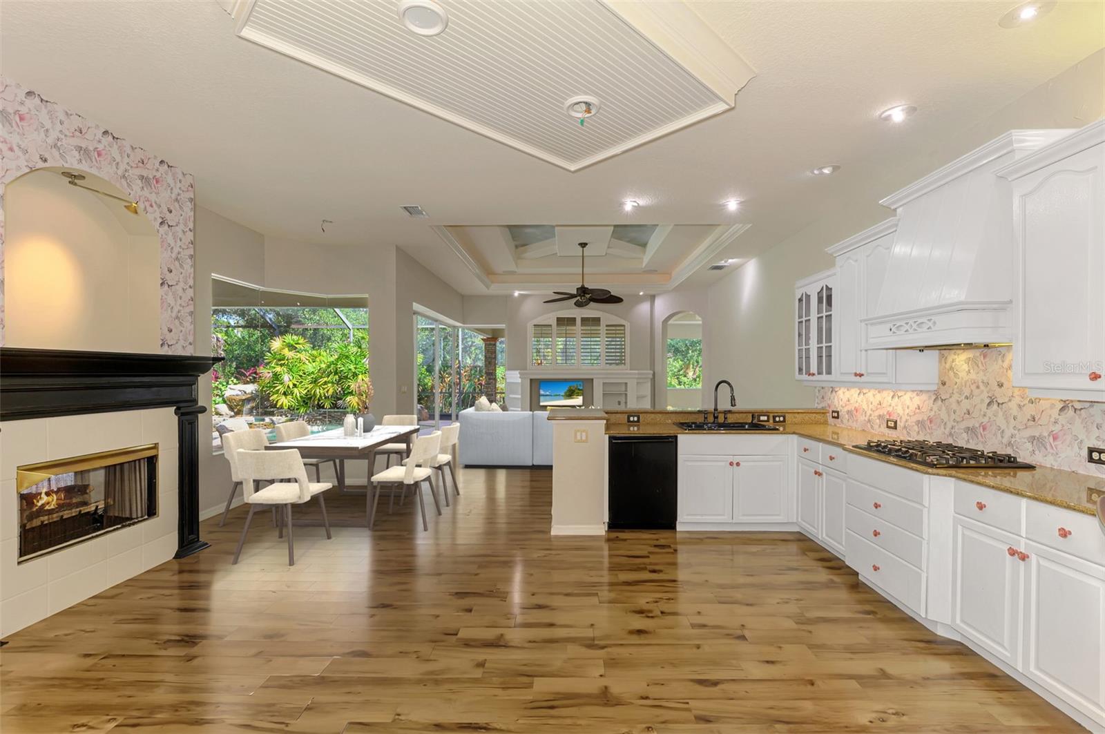 TREYMORE AT THE VILLAGES OF PALM-AIRE 2 - Residential