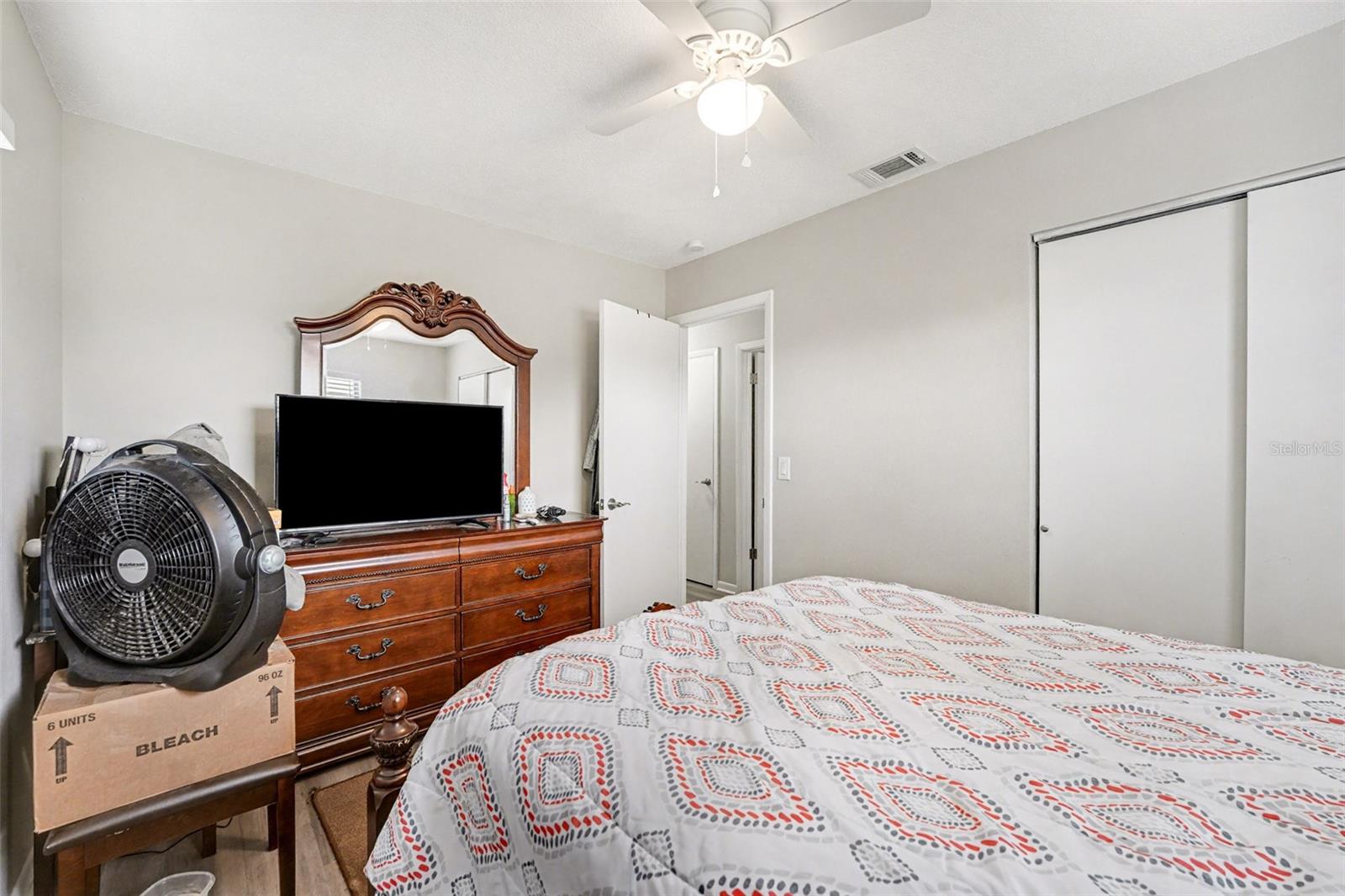 LAKEVIEW PARK - Residential