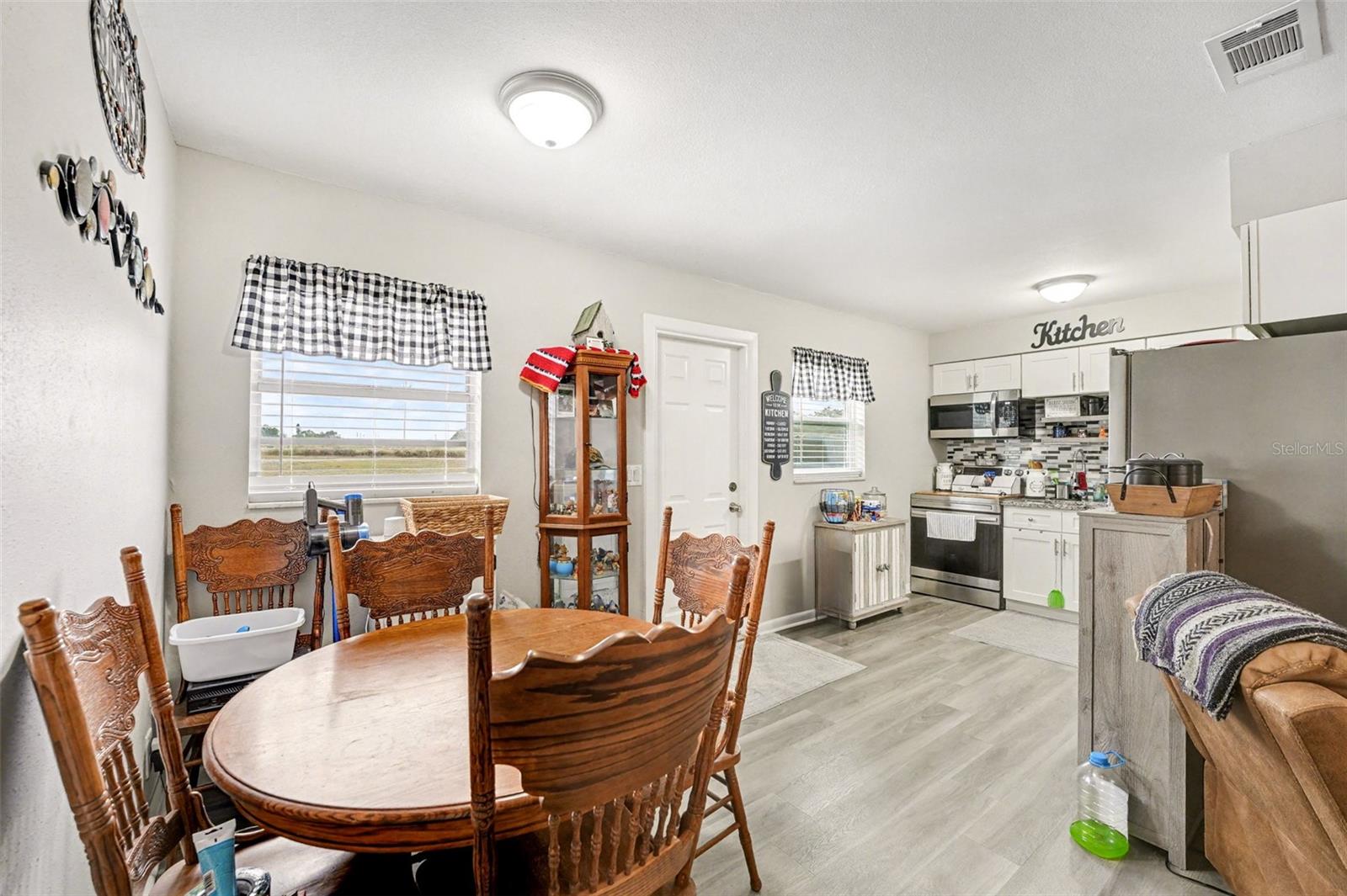 LAKEVIEW PARK - Residential