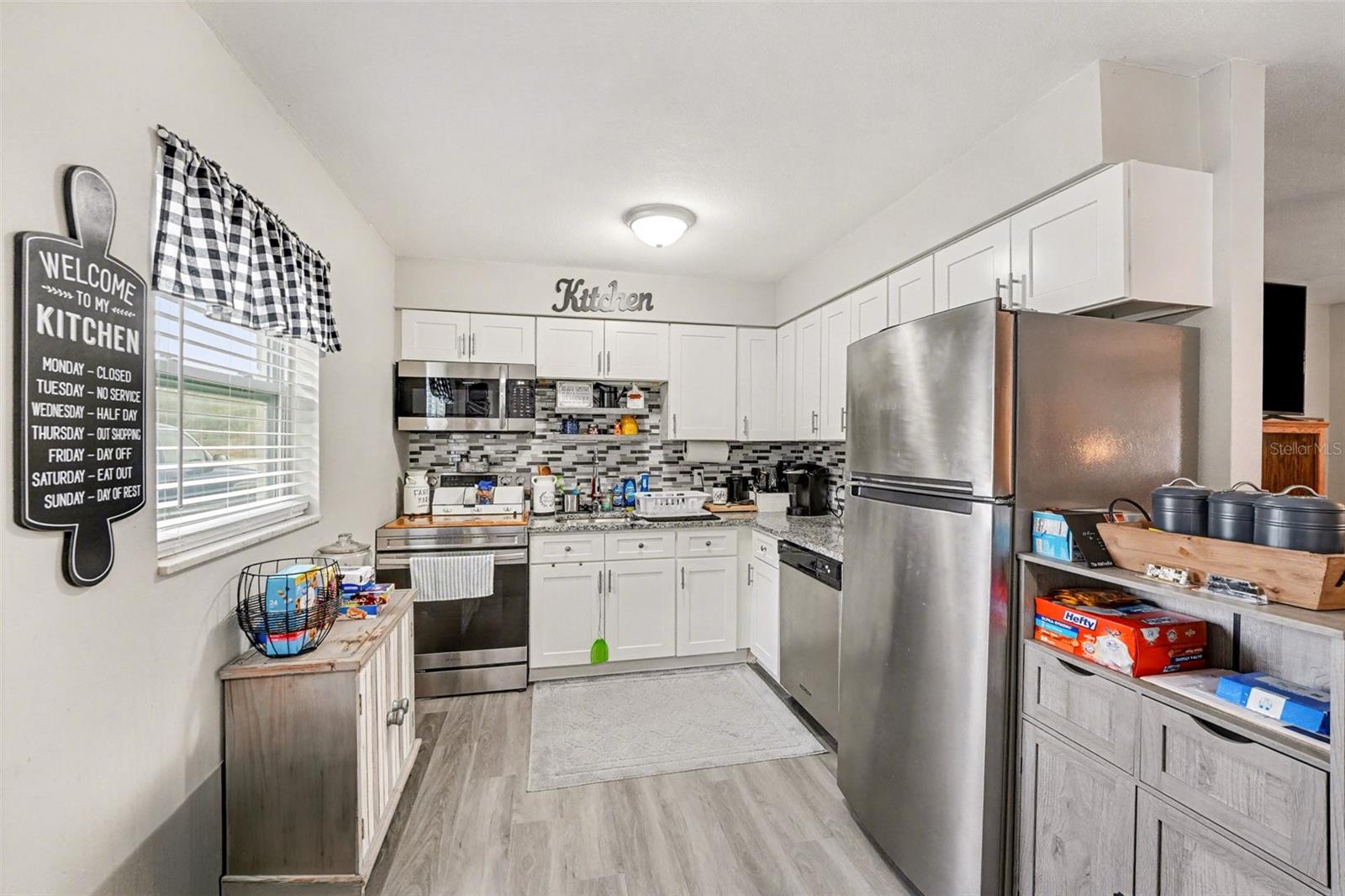 LAKEVIEW PARK - Residential