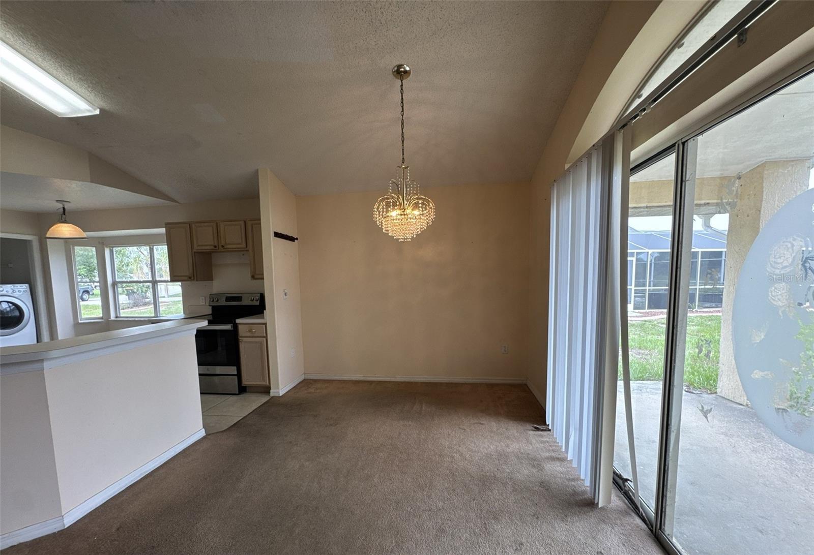 Search 2 357 THORNBUSH PARKWAY