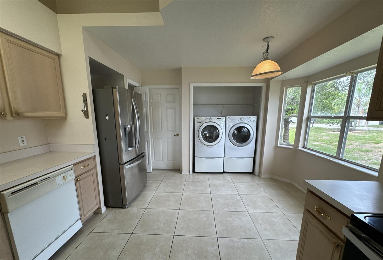 Search 4 357 THORNBUSH PARKWAY