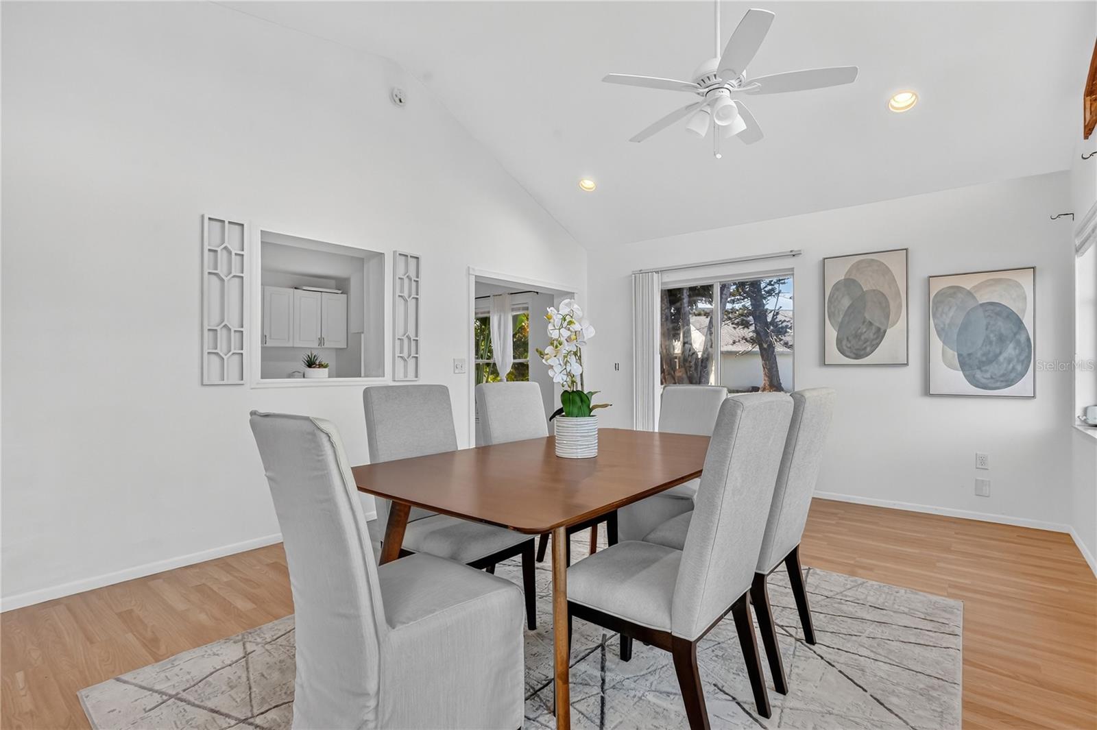 THE VILLAGES OF LAKESIDE SOUTH PHIII REV - Residential