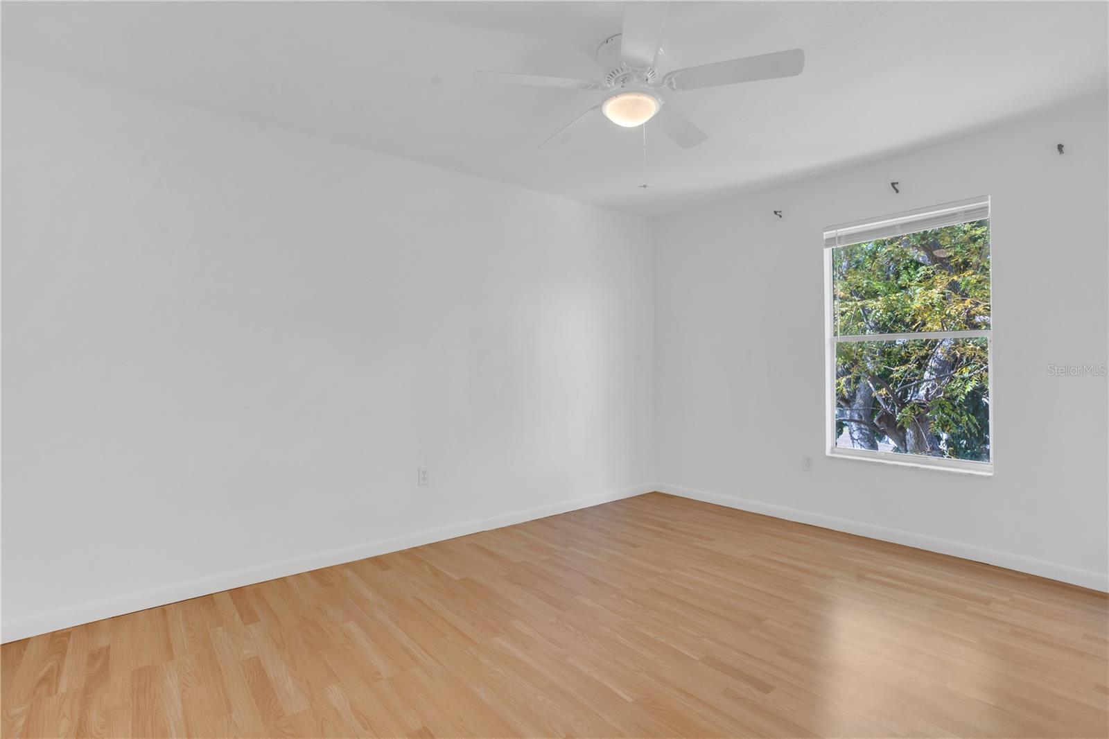 THE VILLAGES OF LAKESIDE SOUTH PHIII REV - Residential