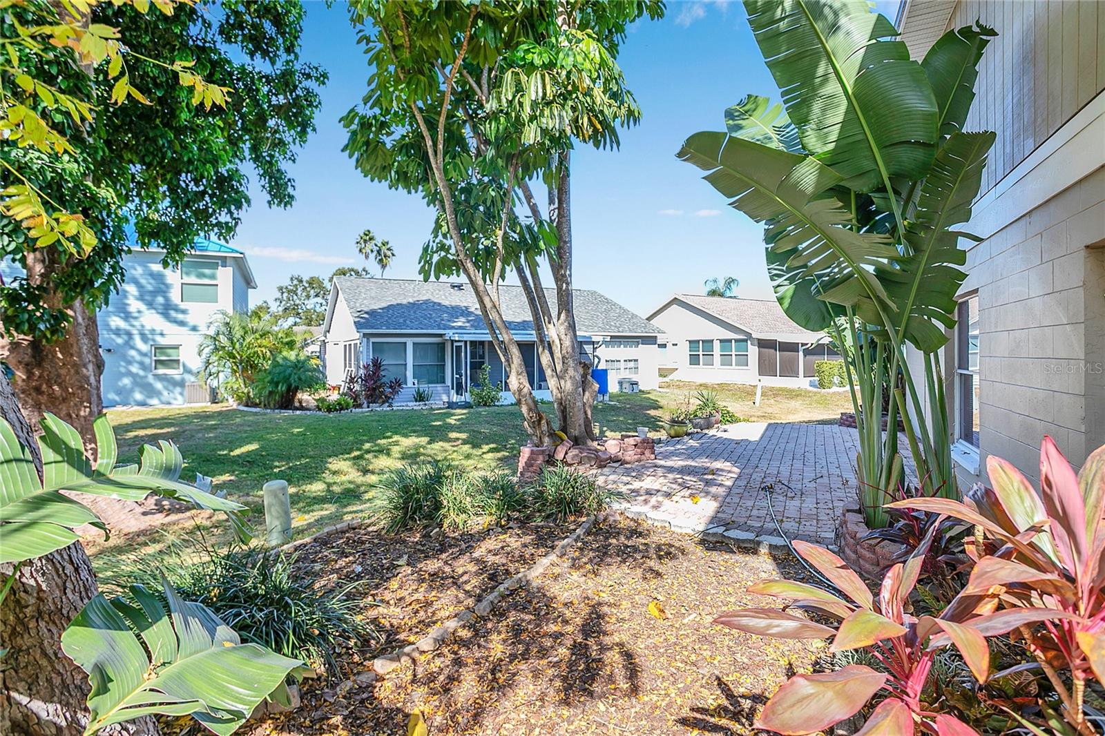 THE VILLAGES OF LAKESIDE SOUTH PHIII REV - Residential