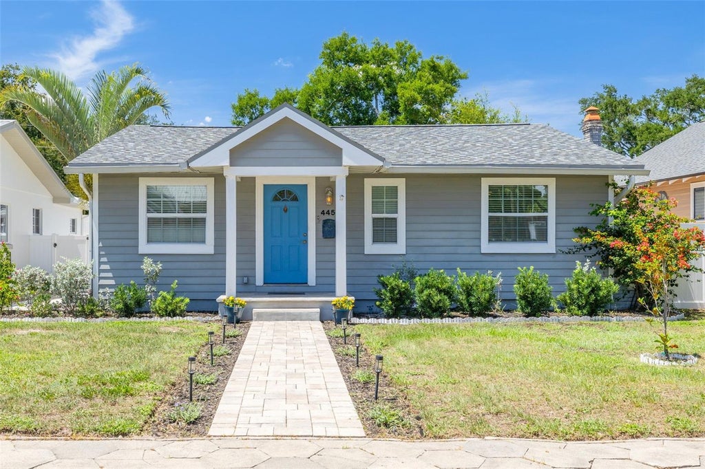 Photo of 445 25th Avenue N, St Petersburg, FL 33704 (MLS # TB8516682)