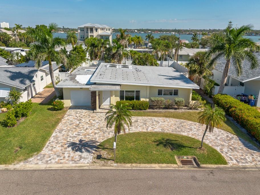 6964 GRANDE VISTA WAY S