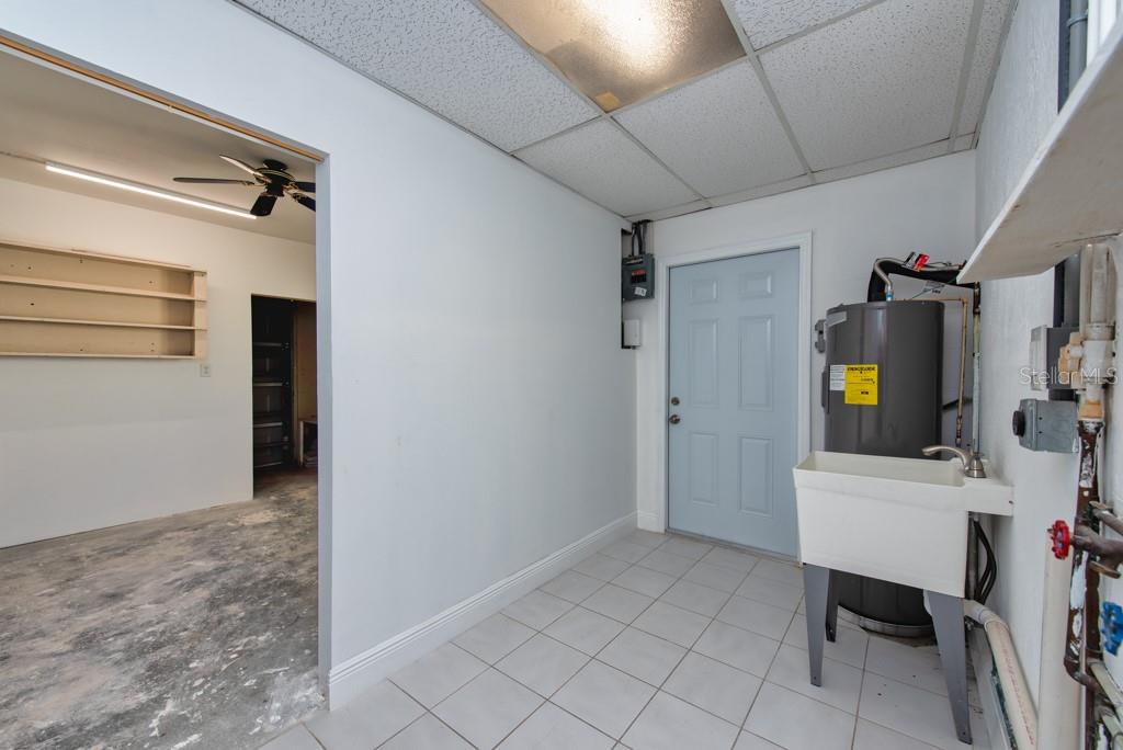 PASADENA ISLE - Residential