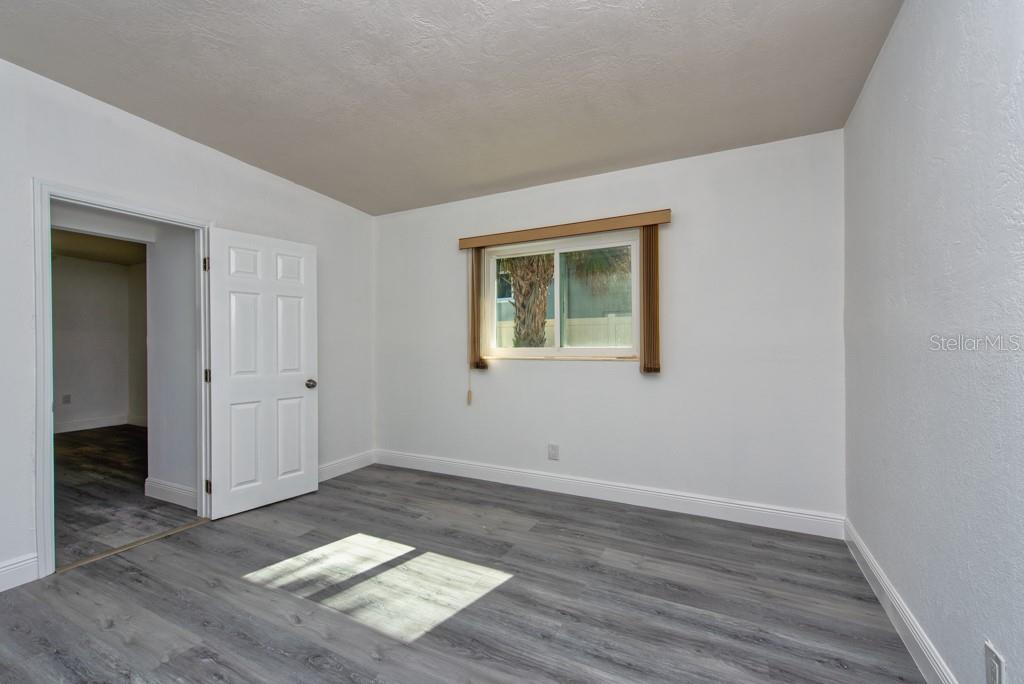 PASADENA ISLE - Residential