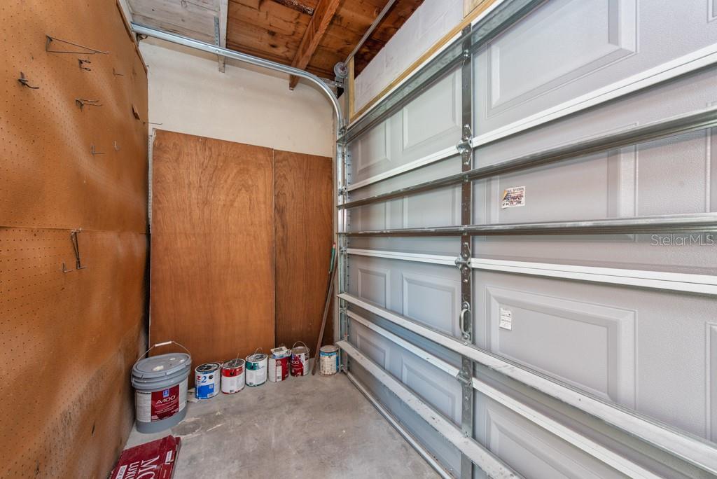 PASADENA ISLE - Residential