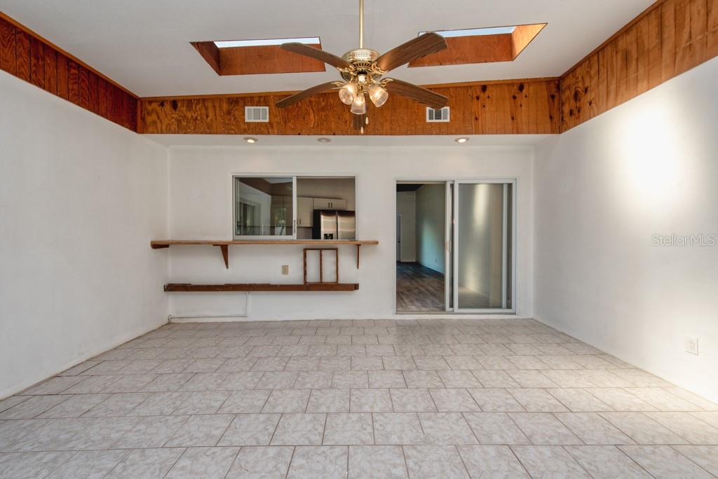 PASADENA ISLE - Residential