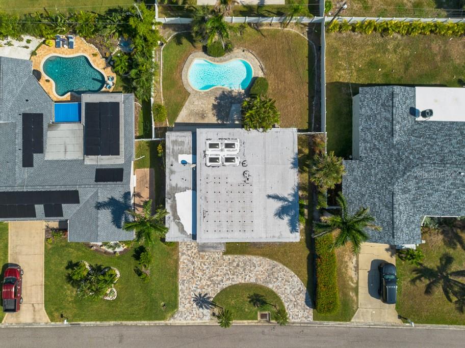 PASADENA ISLE - Residential