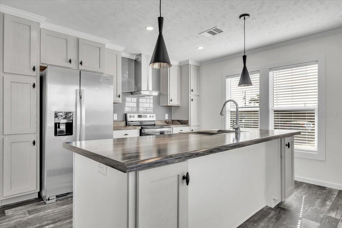 TAMIAMI VILLAGE - Residential