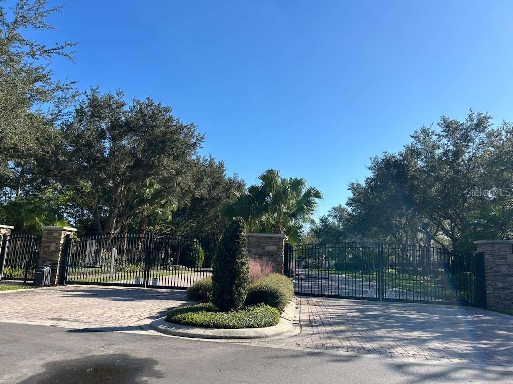 RIVERVIEW TWNHMS PH II - Residential Lease