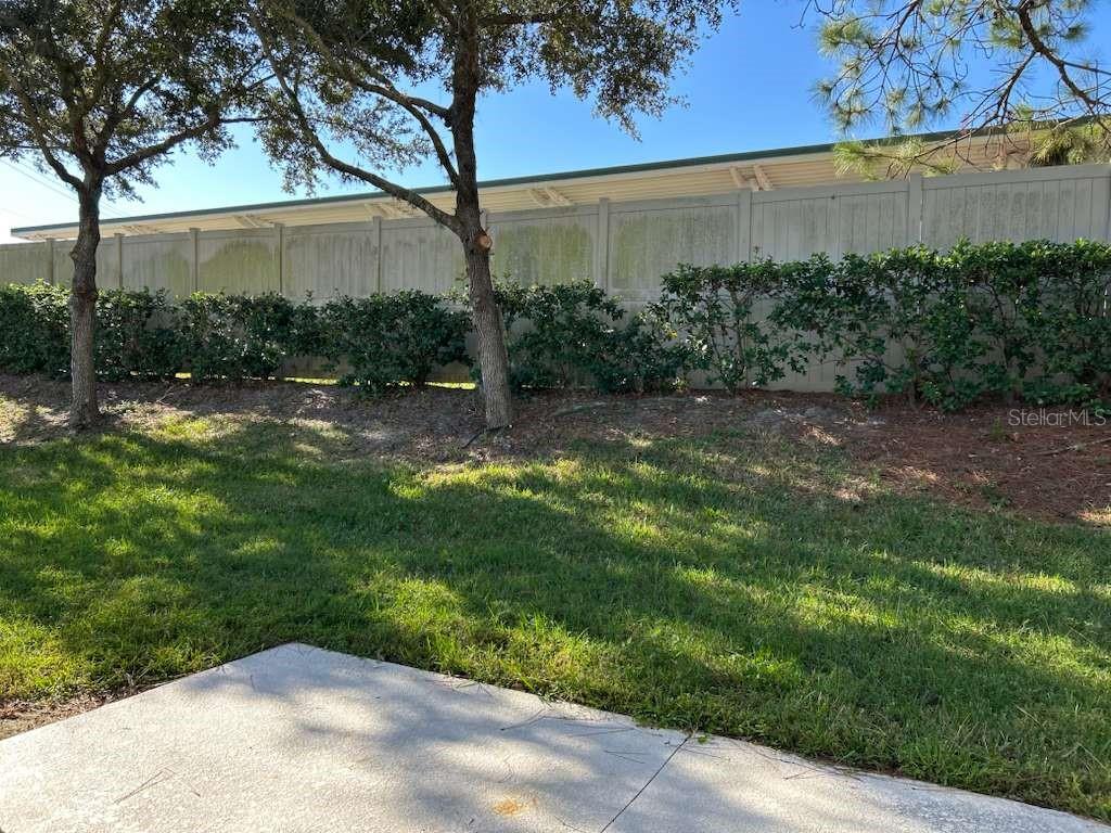 RIVERVIEW TWNHMS PH II - Residential Lease