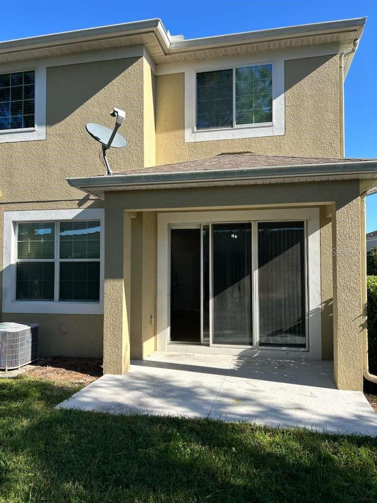 RIVERVIEW TWNHMS PH II - Residential Lease