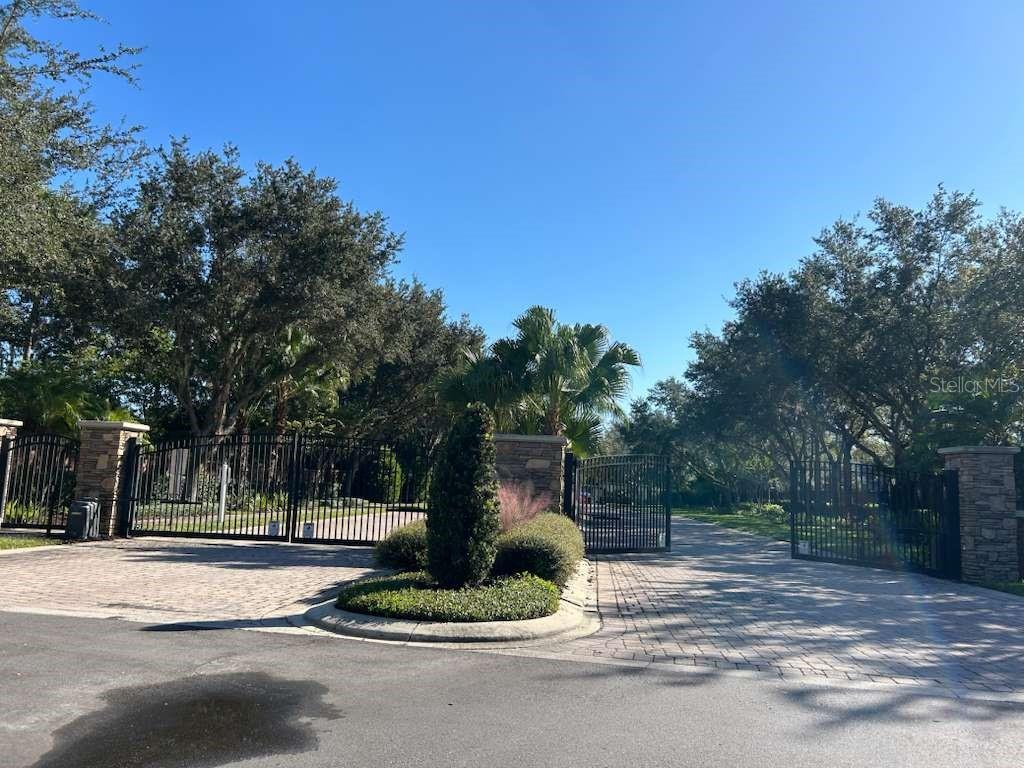 RIVERVIEW TWNHMS PH II - Residential Lease