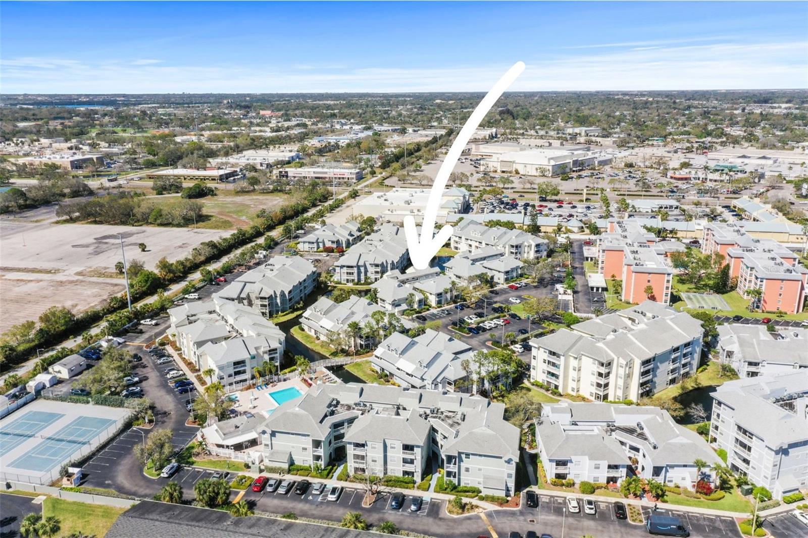STONES THROW CONDO - Residential Lease
