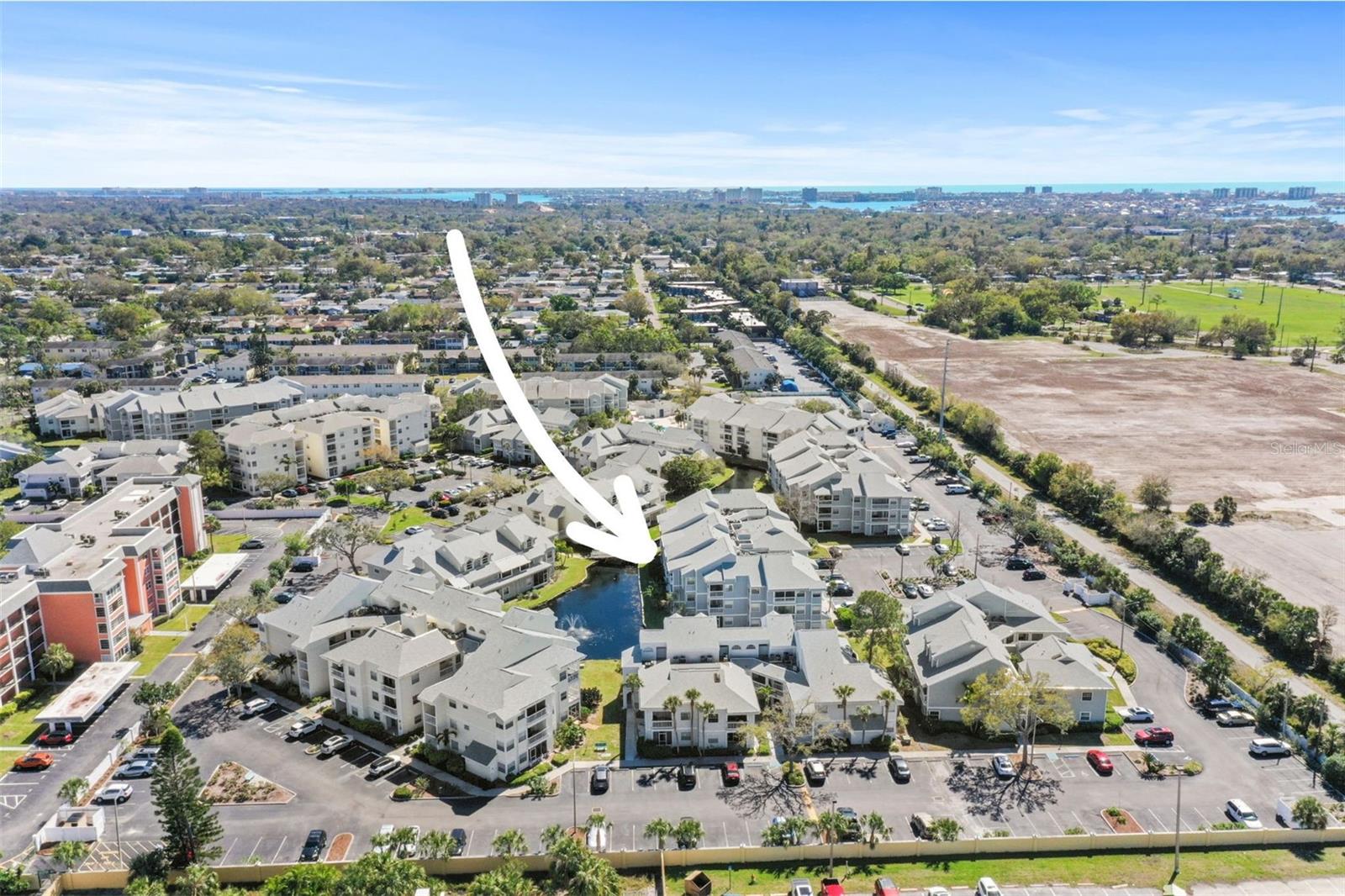 STONES THROW CONDO - Residential Lease