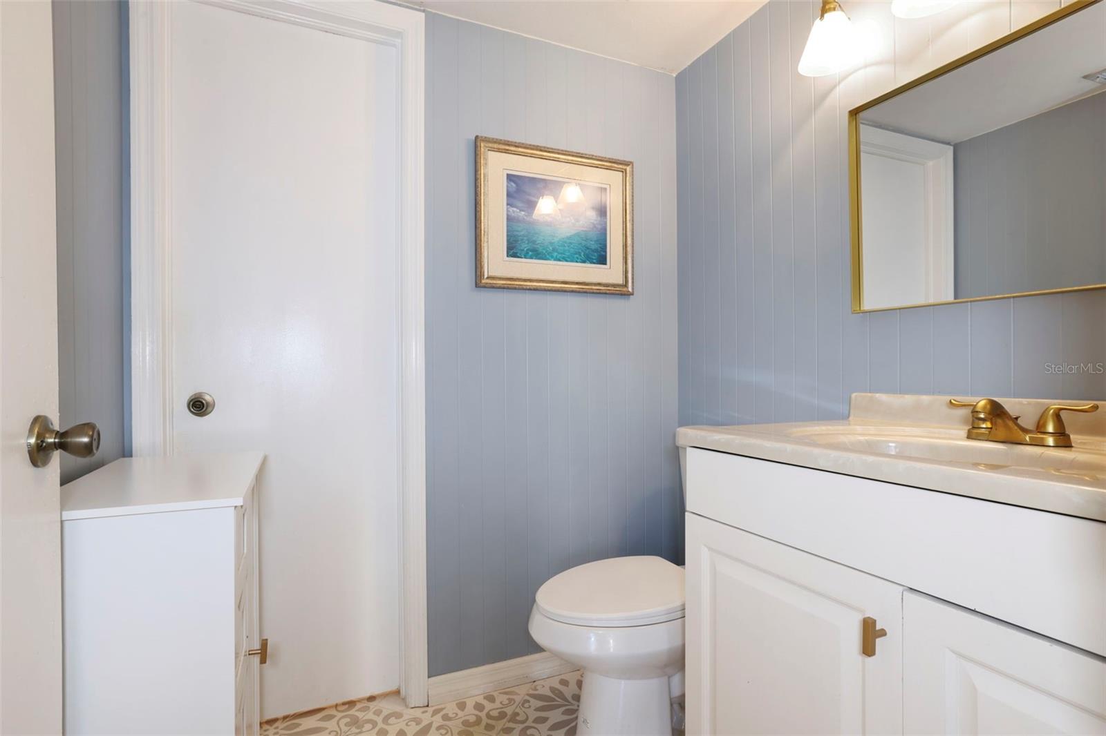 STONES THROW CONDO - Residential Lease