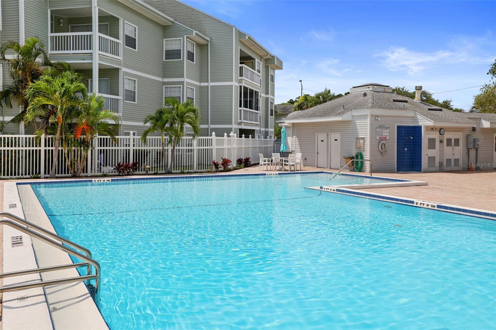 STONES THROW CONDO - Residential Lease