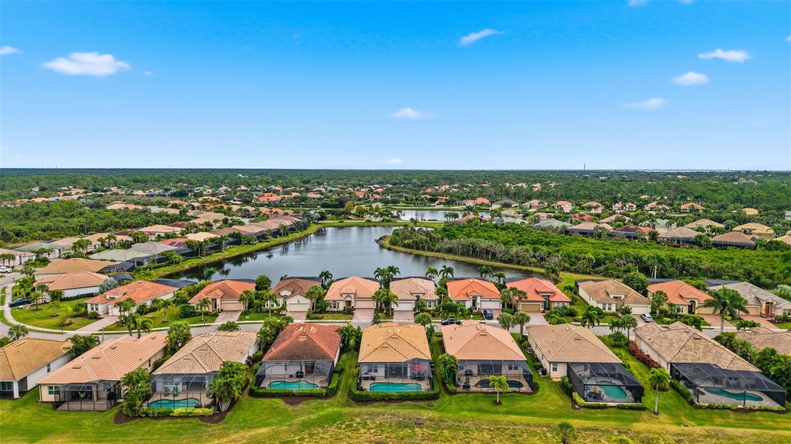 RIVERWOOD - Residential