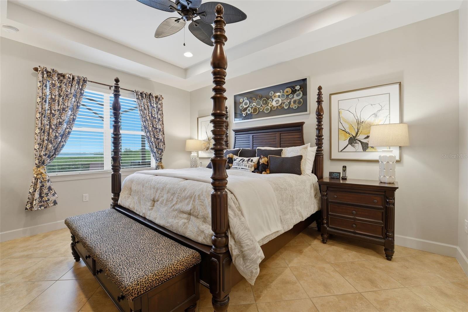 RIVERWOOD - Residential