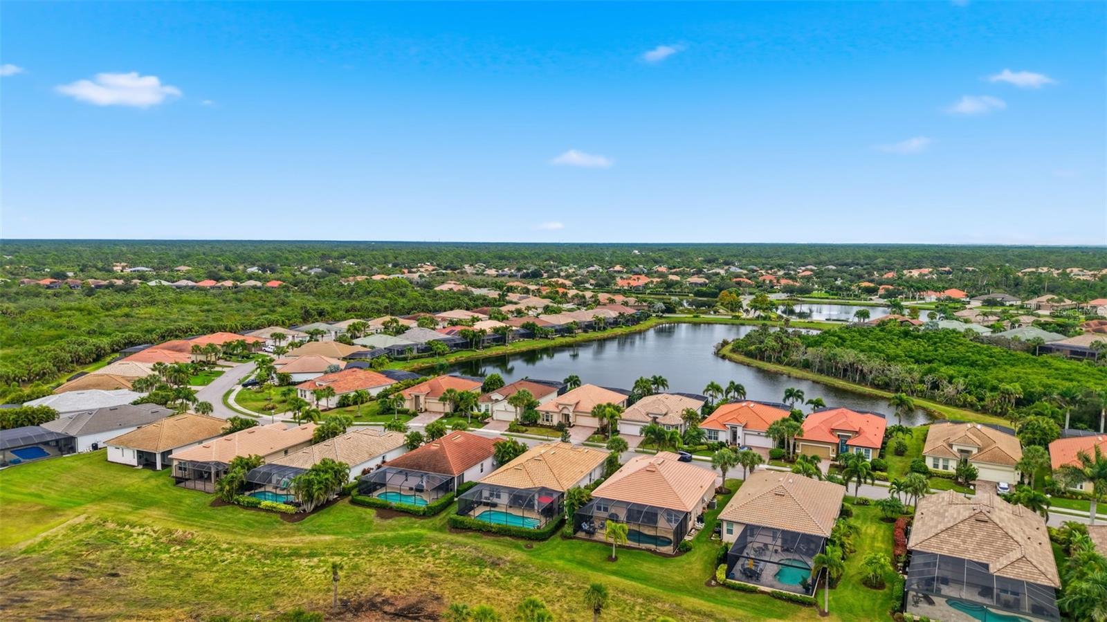 RIVERWOOD - Residential