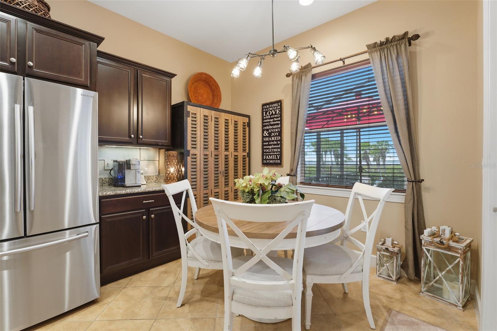 RIVERWOOD - Residential