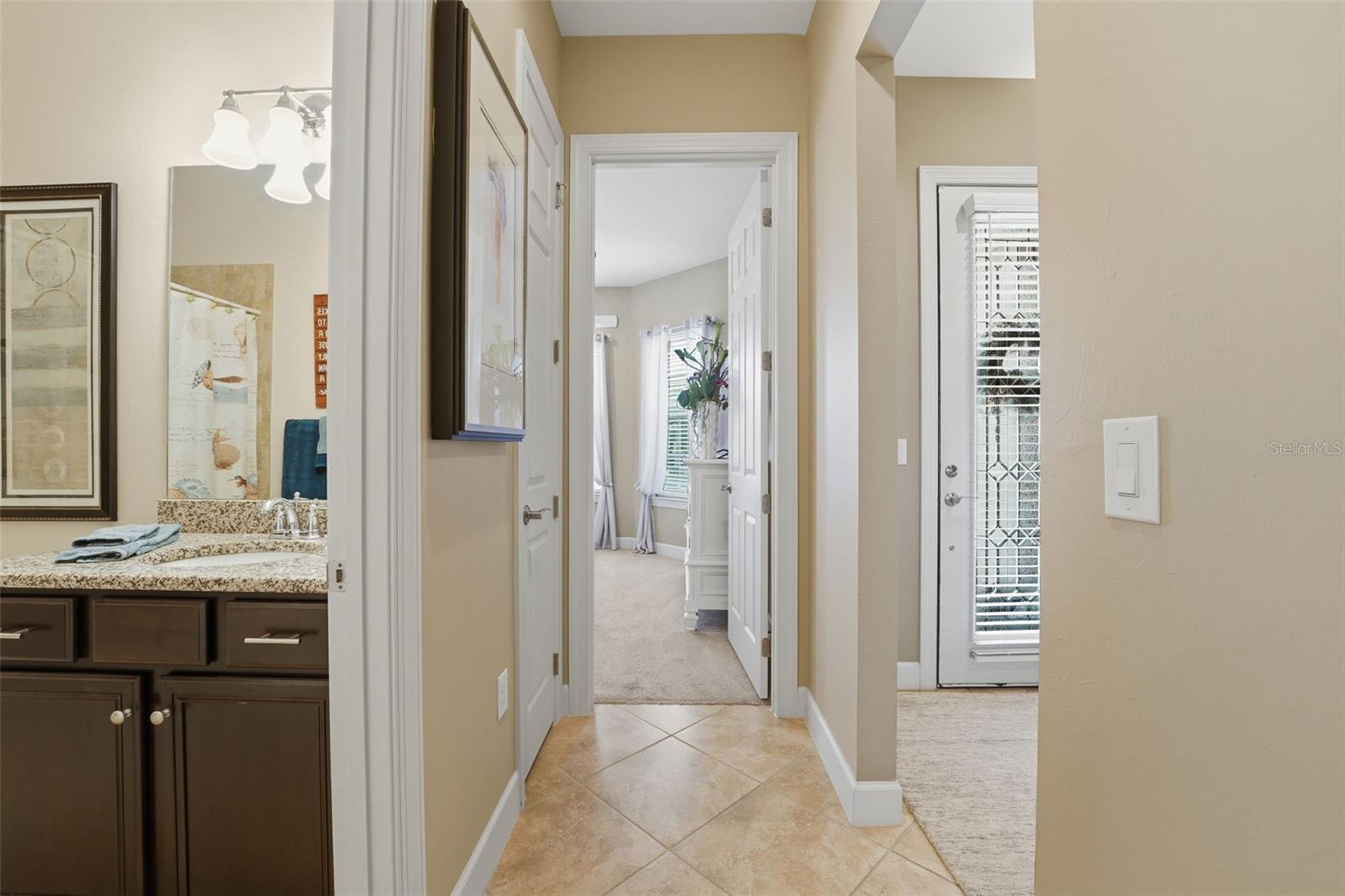 RIVERWOOD - Residential