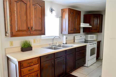 Tiny photo for 33135 Forest Ridge Road, Deland, FL 32720 (MLS # V4949803)