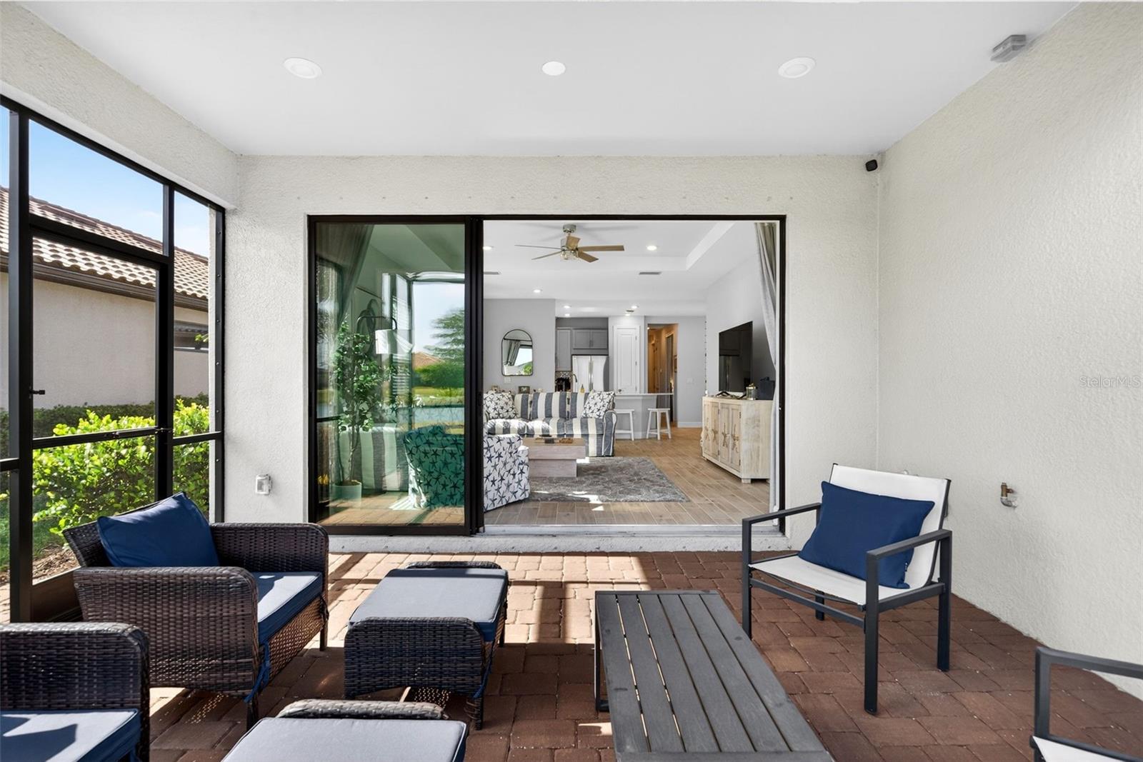 AZARIO ESPLANADE PH III SUBPH D - Residential