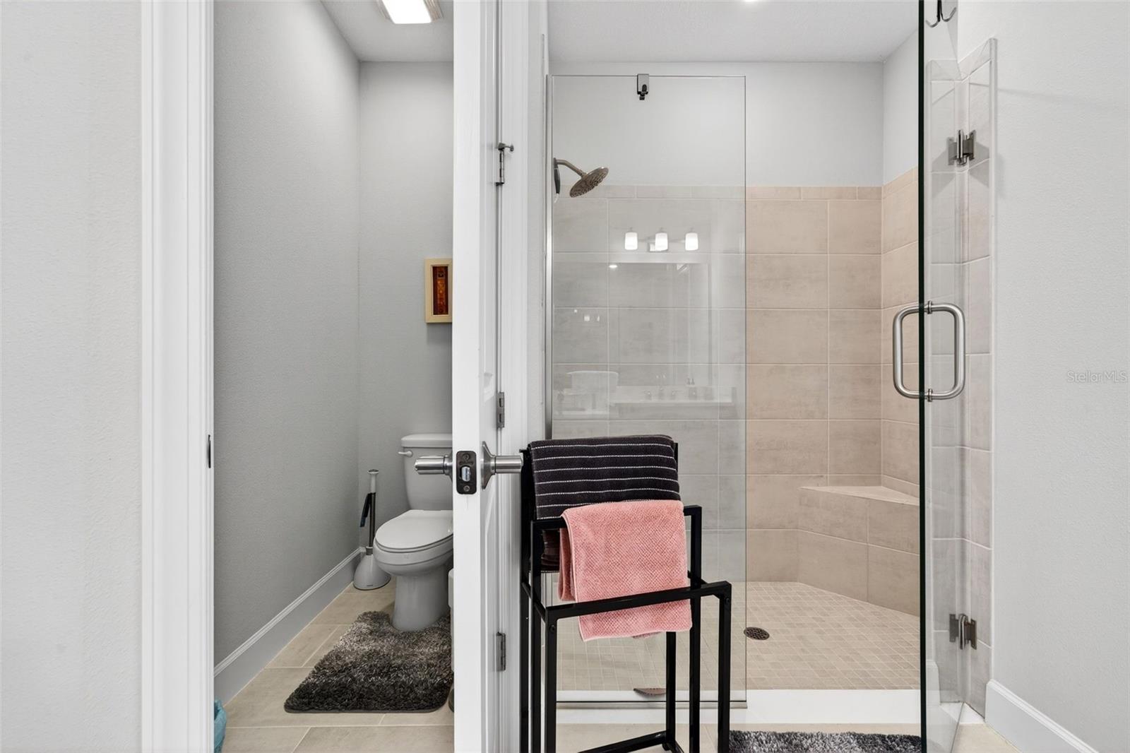 AZARIO ESPLANADE PH III SUBPH D - Residential