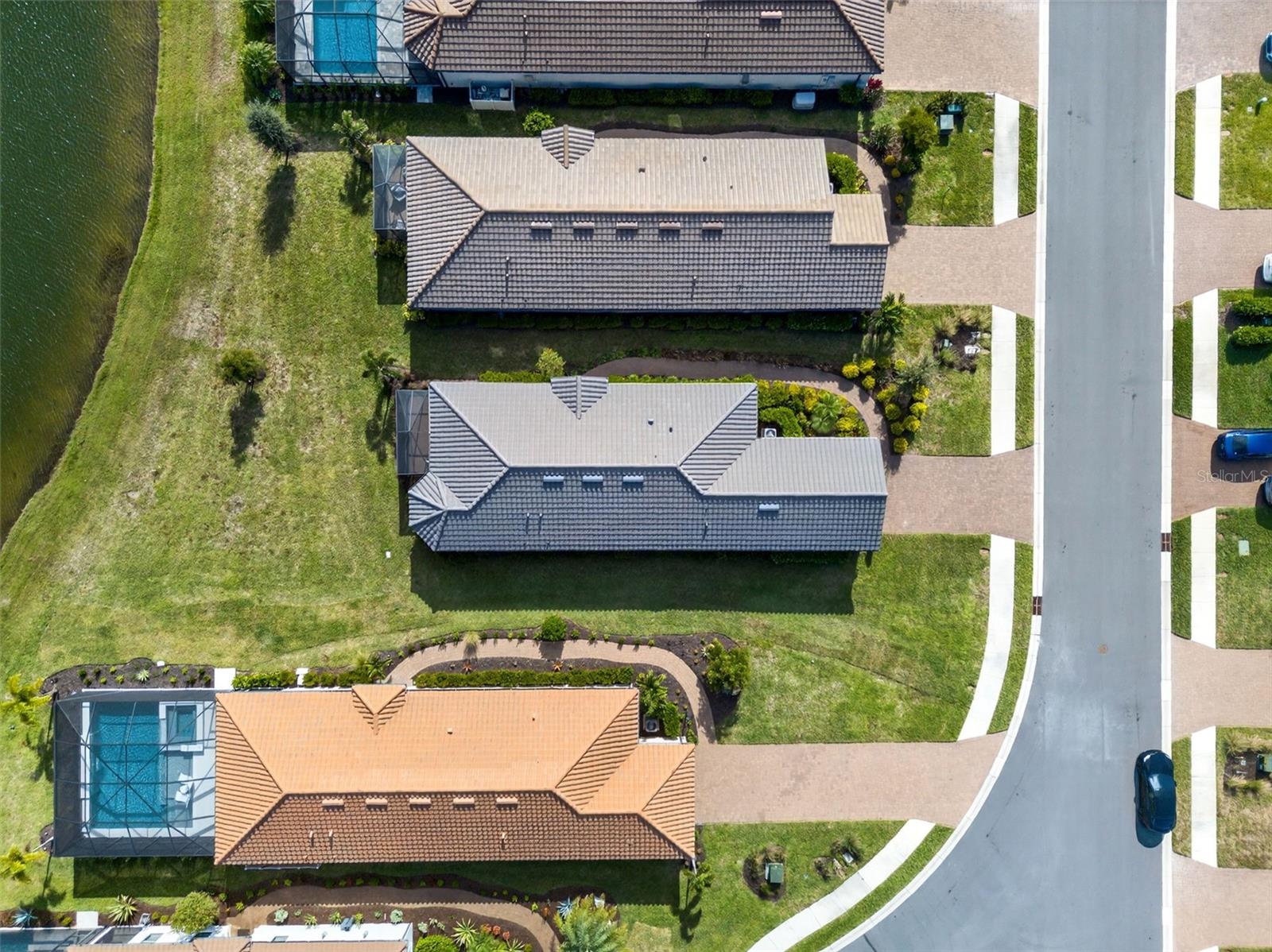 AZARIO ESPLANADE PH III SUBPH D - Residential