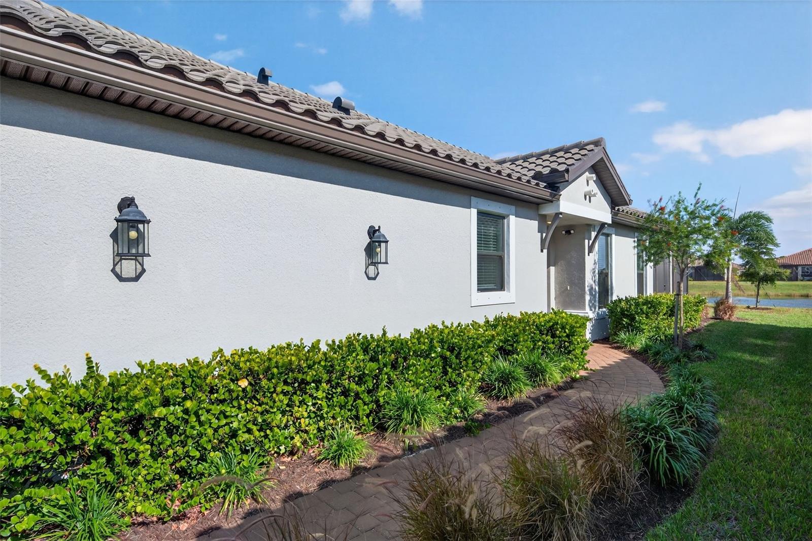 AZARIO ESPLANADE PH III SUBPH D - Residential