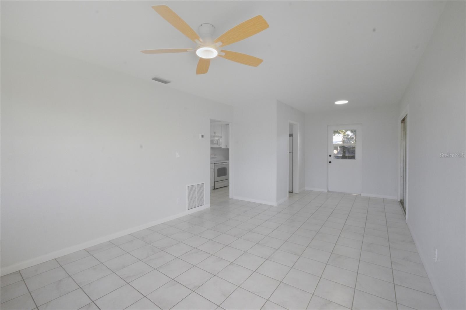 KENSINGTON PARK - Residential