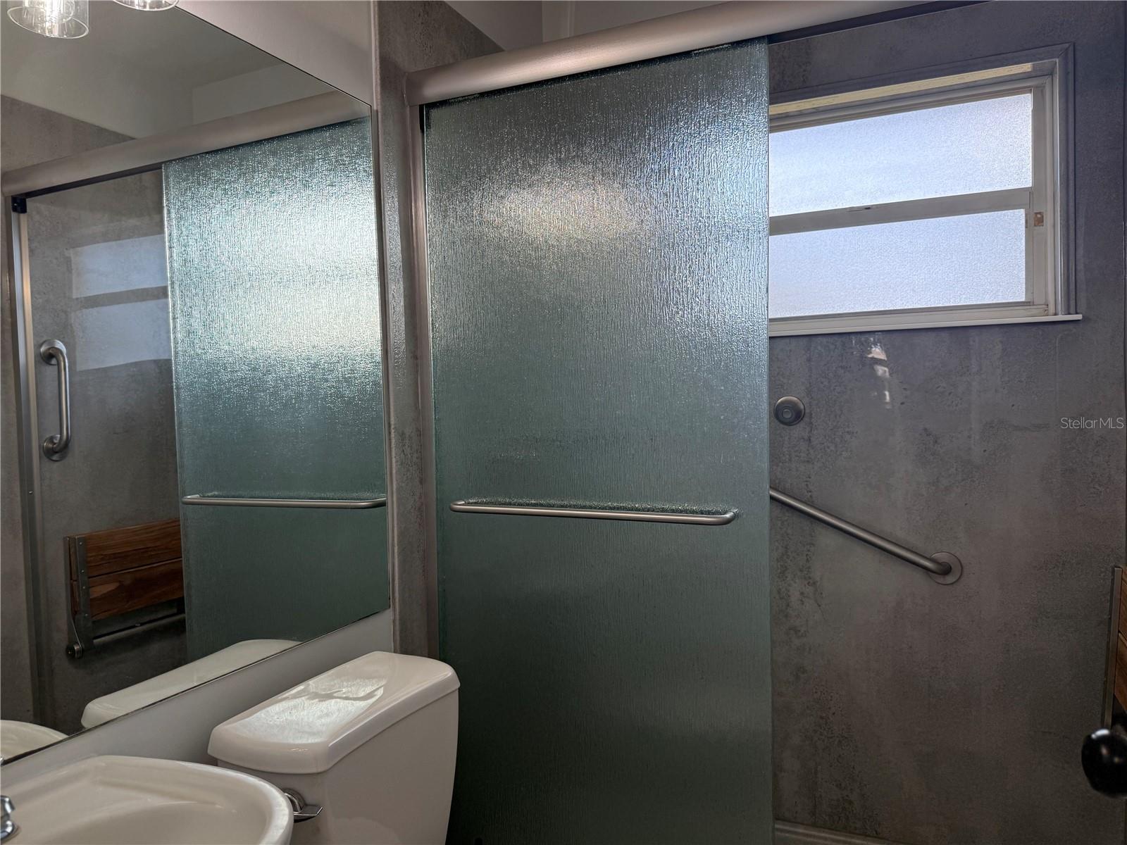 KENSINGTON PARK - Residential