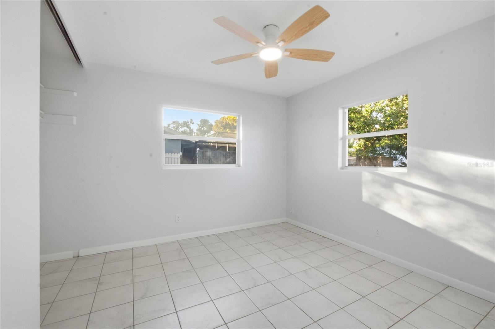 KENSINGTON PARK - Residential