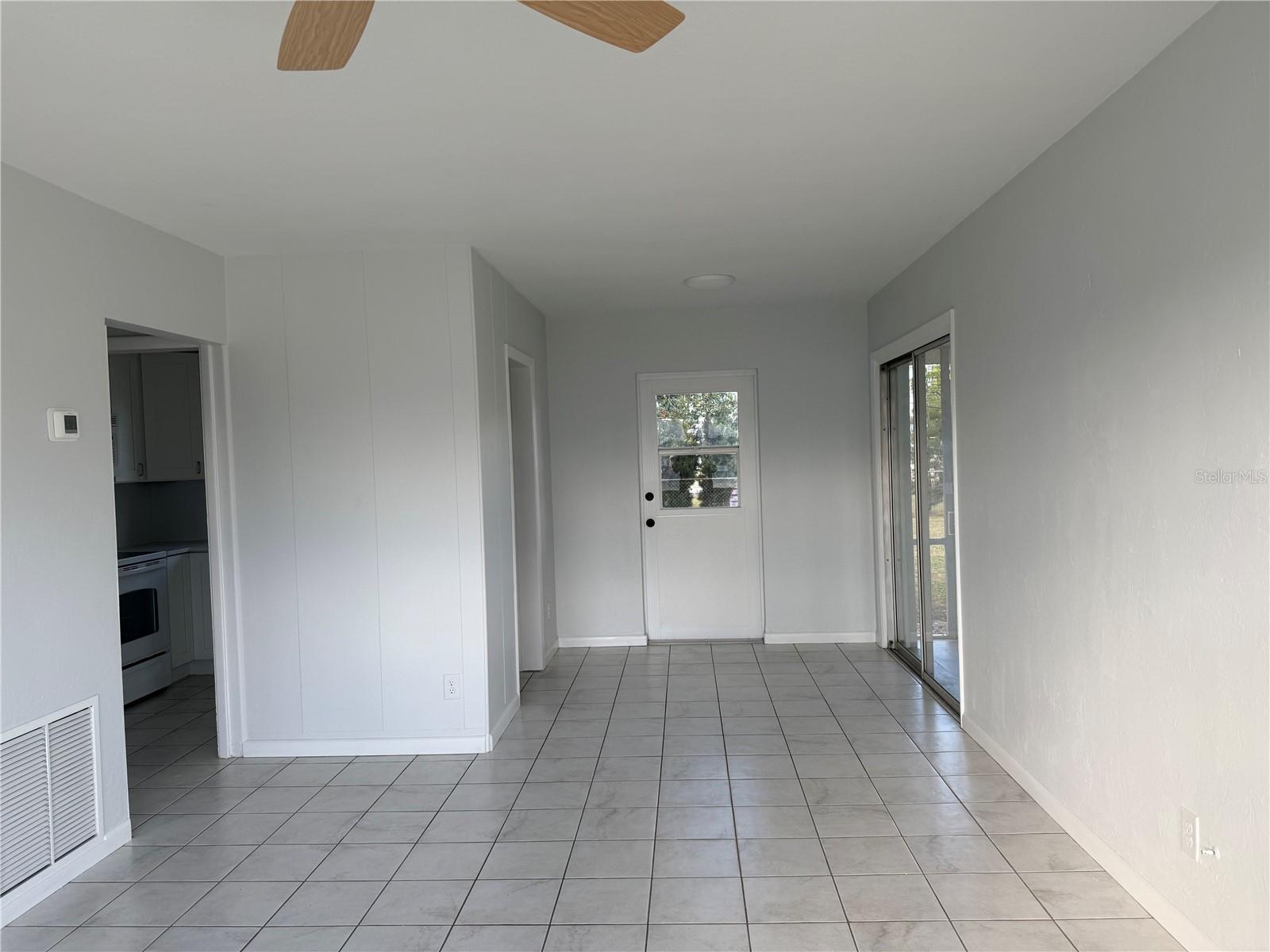 KENSINGTON PARK - Residential