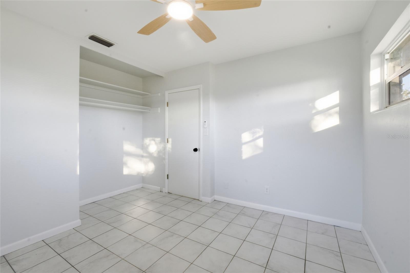 KENSINGTON PARK - Residential