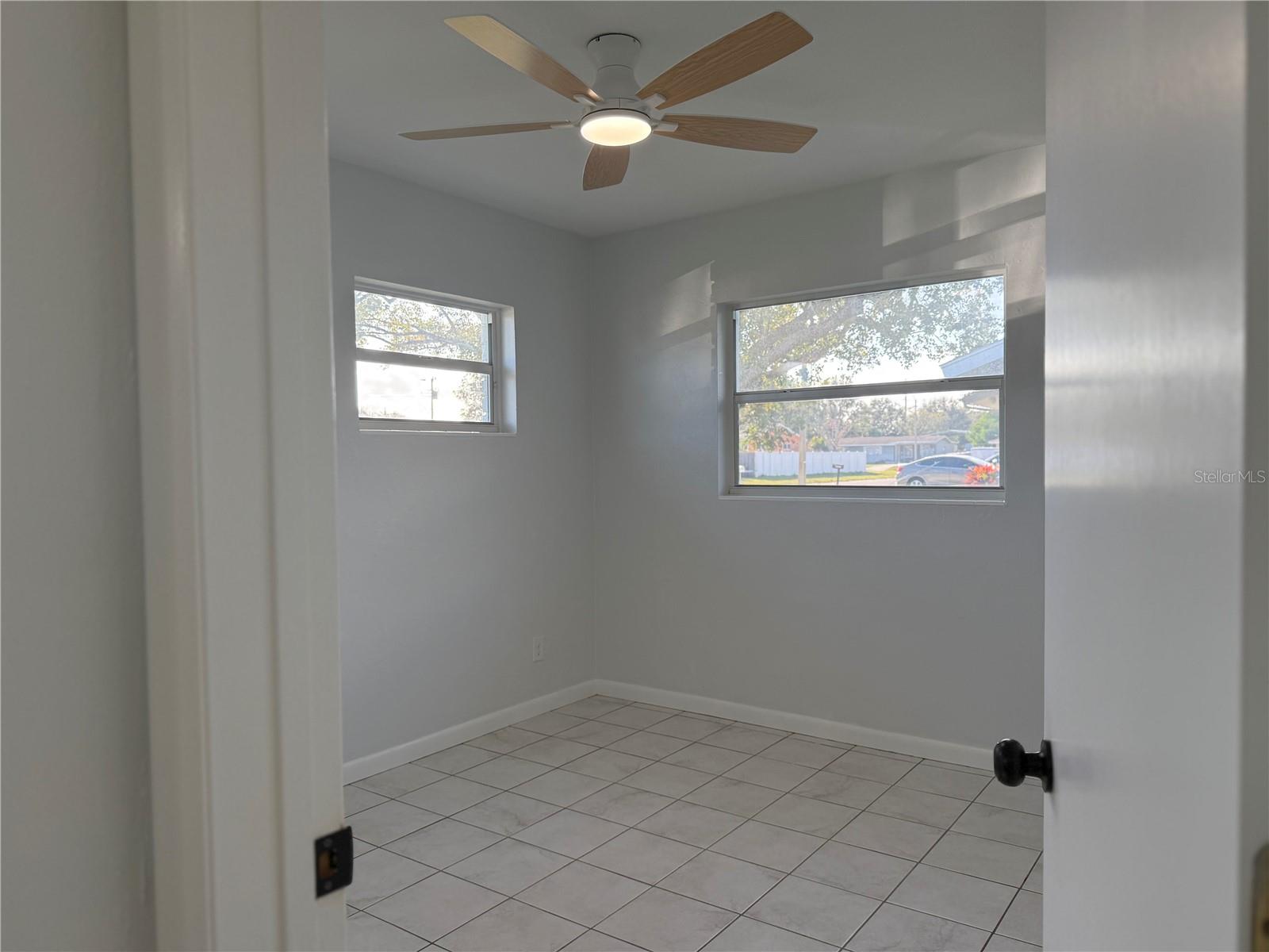 KENSINGTON PARK - Residential