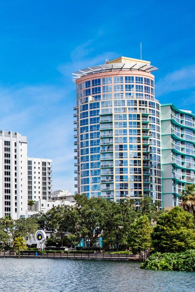 VILASA THORNTON PARK - Residential