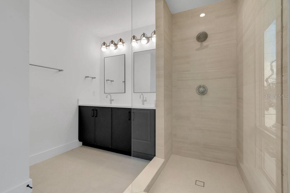 VILASA THORNTON PARK - Residential