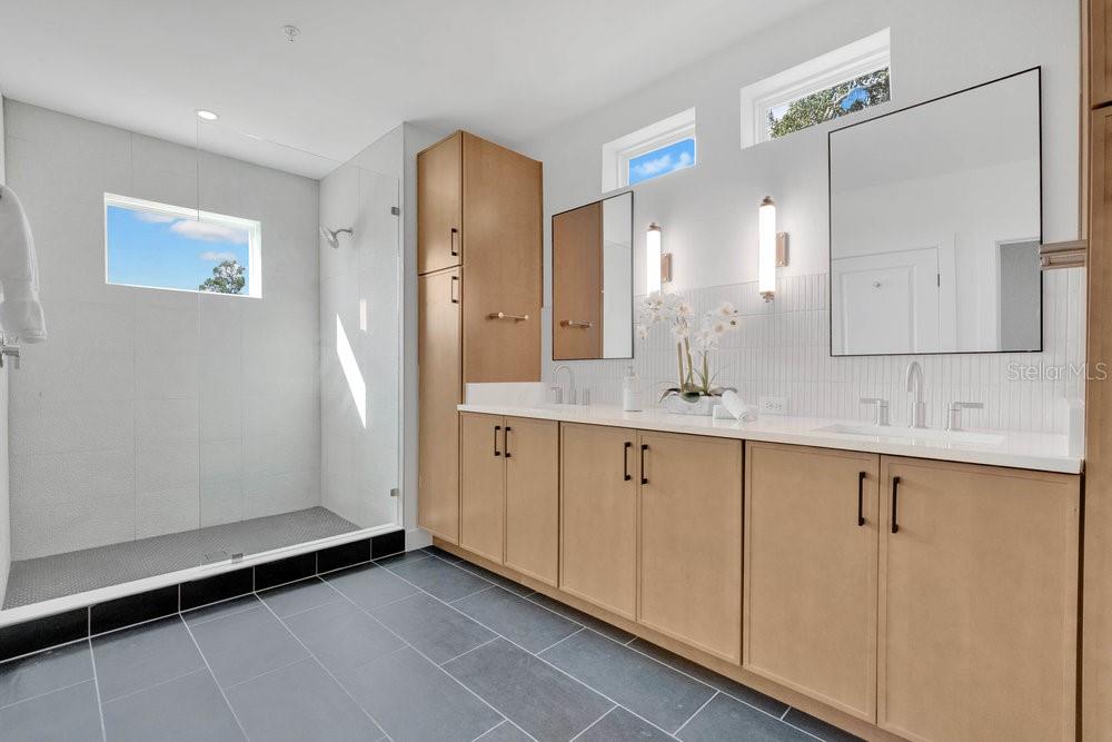 VILASA THORNTON PARK - Residential