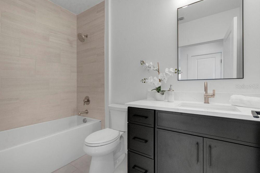 VILASA THORNTON PARK - Residential