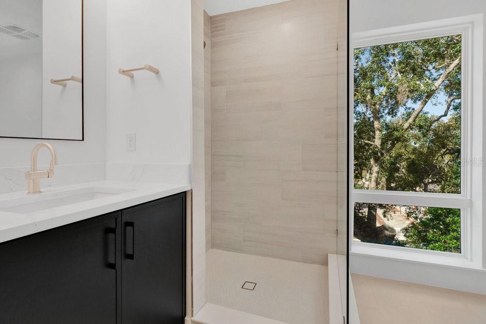 VILASA THORNTON PARK - Residential